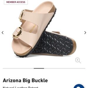 Arizona Birkenstock Big Buckle Blush Pink. Never Worn. NWOT.